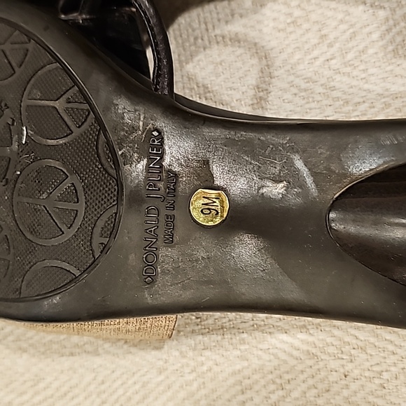 Donald JPliner Sandals - Picture 3 of 5